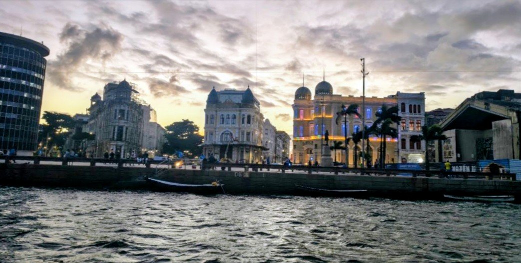Roteiros imperdíveis no Recife: experiências guiadas revelam Olinda, Recife Antigo e Porto de Galinhas